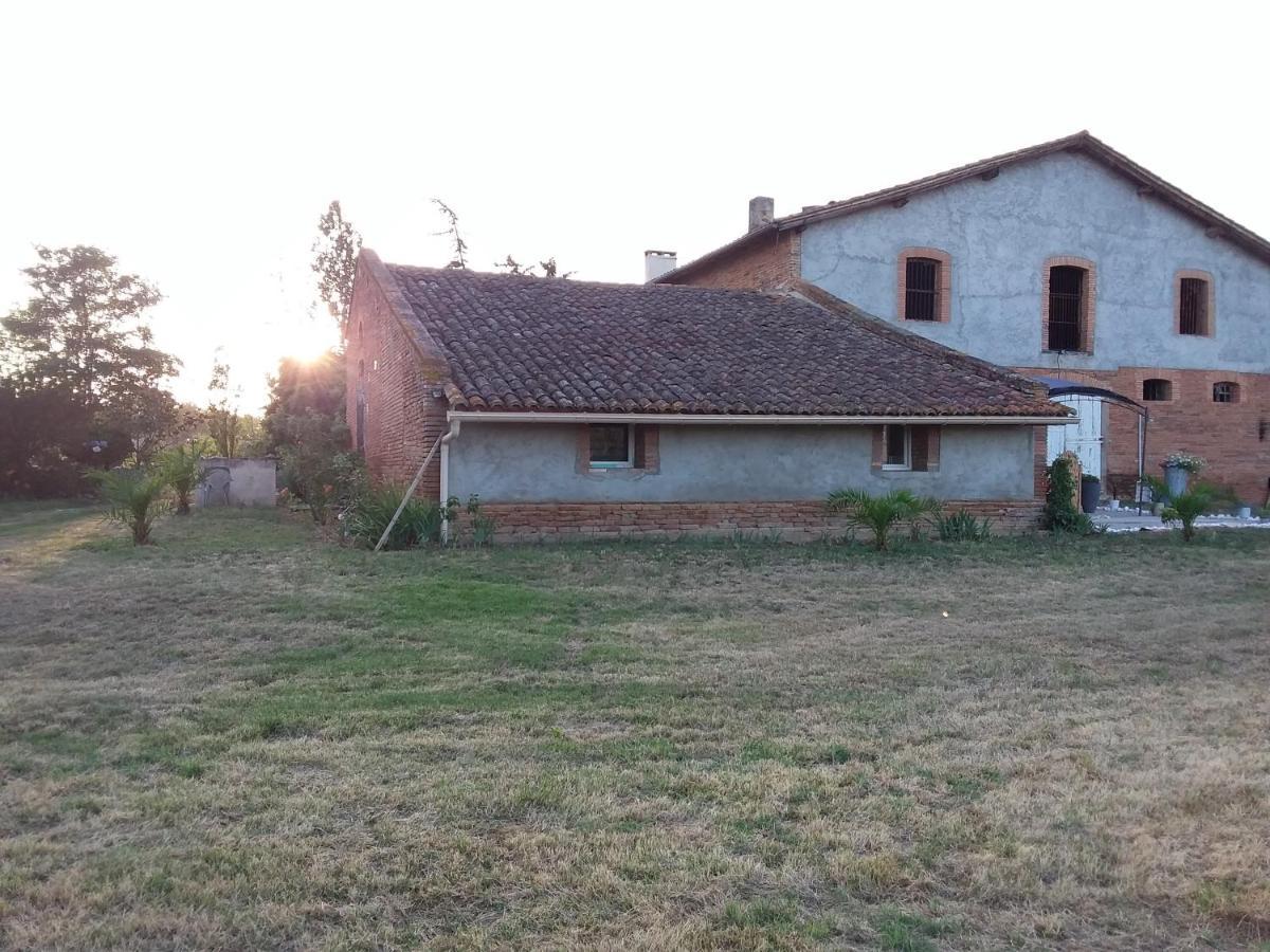 Charmante Dependance En Campagne Samatan エクステリア 写真